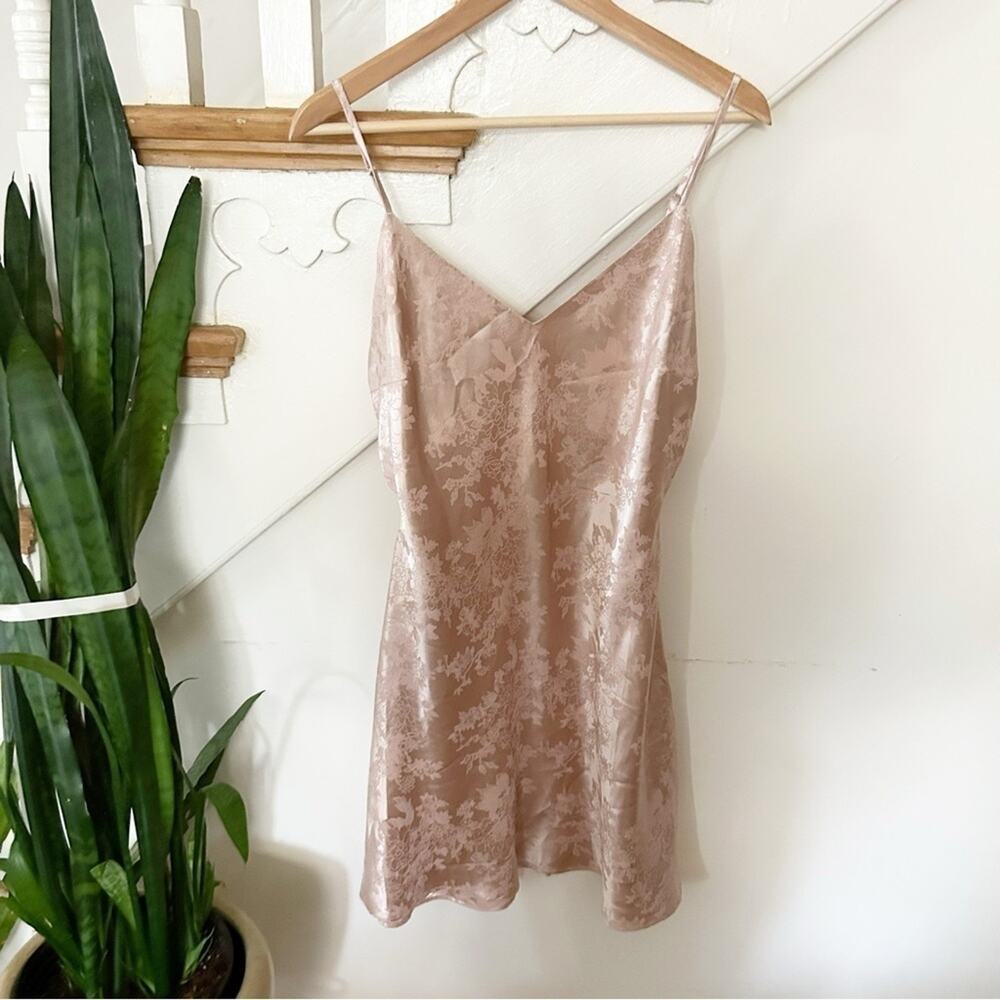 Lulus Womens Beige Satin Sleeveless V-Neck Jacquard Mini Slip Dress Size L
